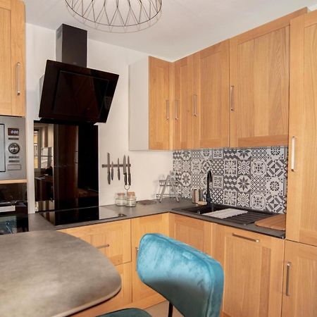 شقة Moderne Et Cosy Au Coeur De Saint-Jean Ail ليون المظهر الخارجي الصورة