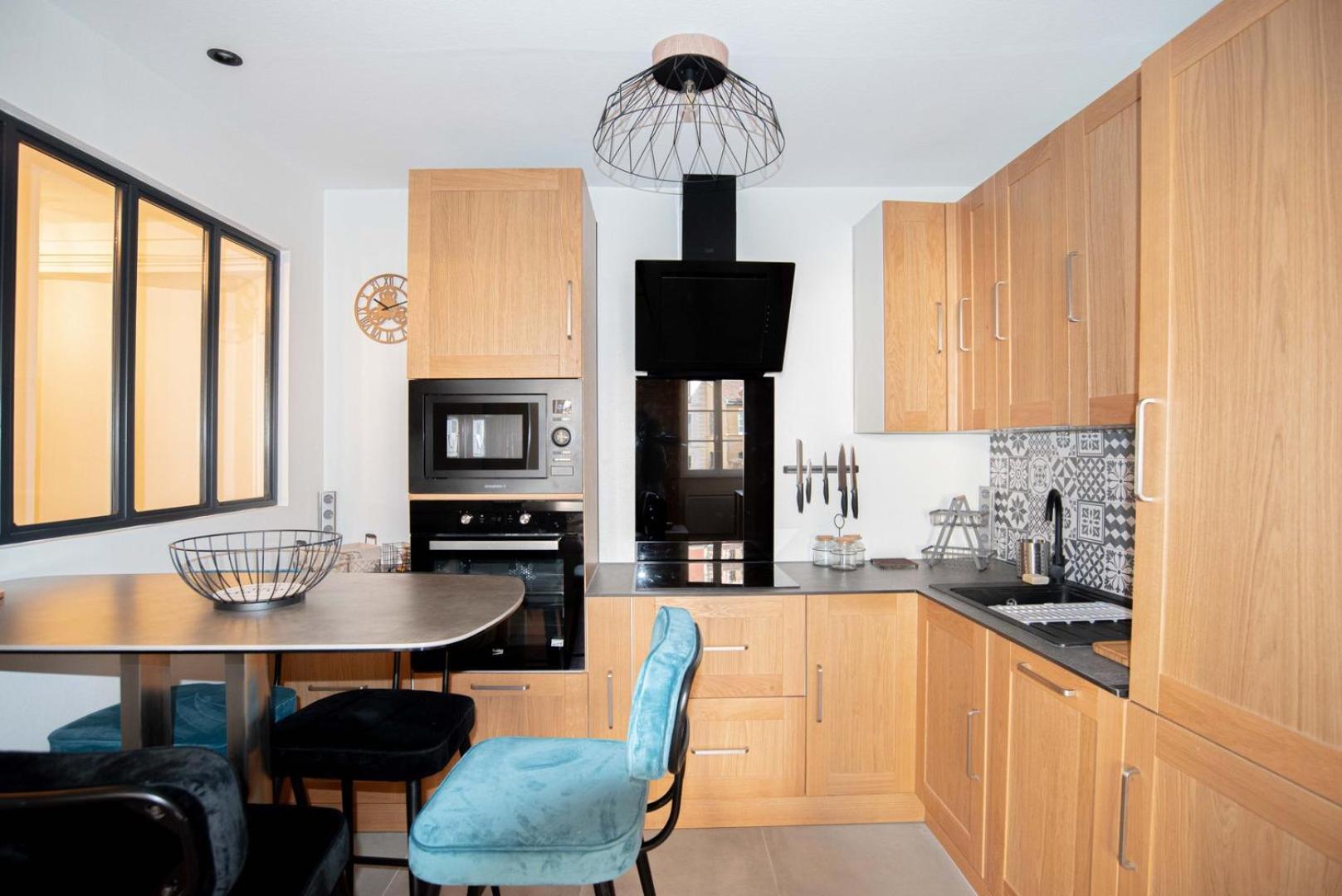 شقة Moderne Et Cosy Au Coeur De Saint-Jean Ail ليون المظهر الخارجي الصورة